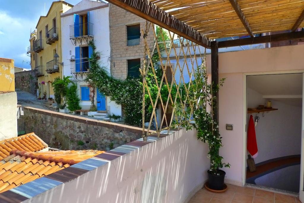Guesthouse Bosa Di Giuseppe מראה חיצוני תמונה