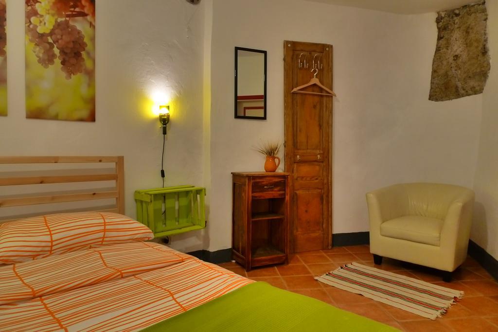 Guesthouse Bosa Di Giuseppe מראה חיצוני תמונה