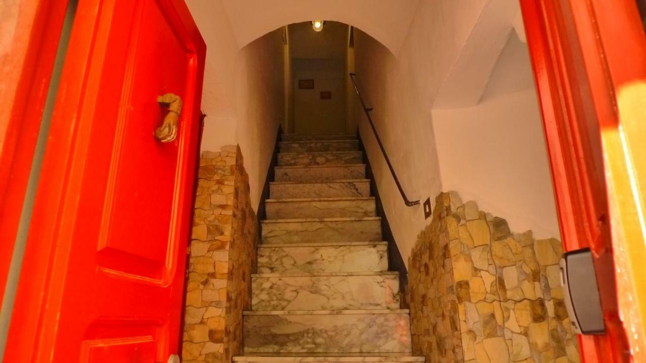Guesthouse Bosa Di Giuseppe מראה חיצוני תמונה